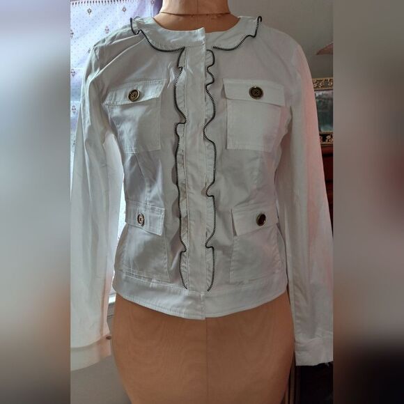 NWT Michael Kors White Stretch Zipper Ruffle Jacket Size 4 - Picture 1 of 13